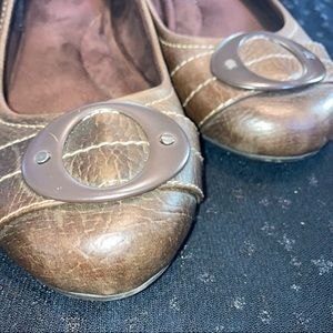 Like New Brown Flats With Circular Buckle
